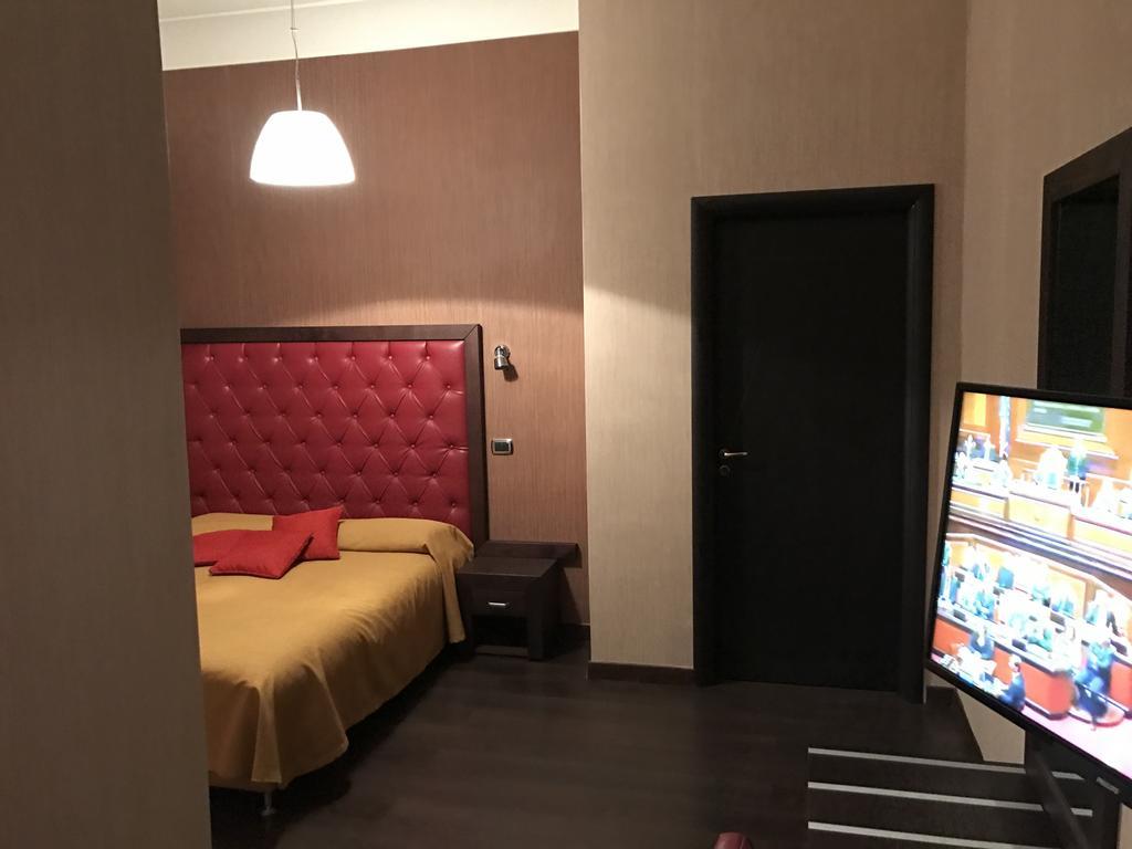 Hotel Fontana Del Re อาเรียโน อีร์ปิโน ภายนอก รูปภาพ